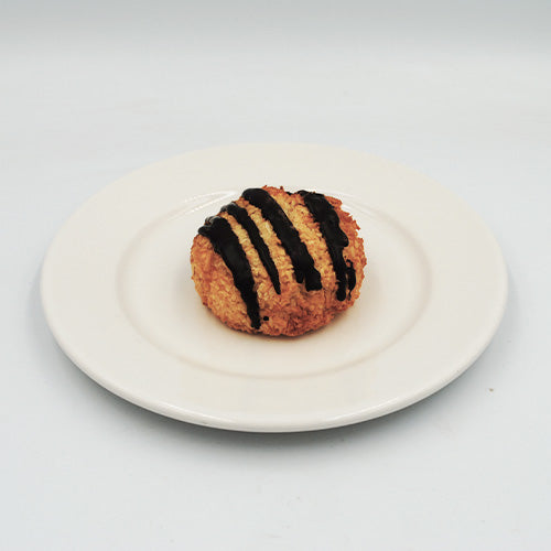 6 Coconut Macaroons